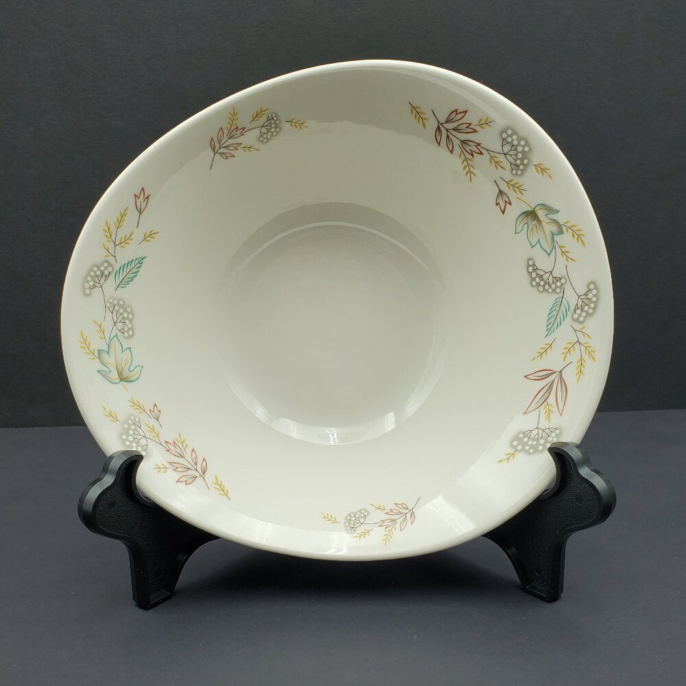 Universal Potteries Fascination Park Avenue Vegetable Serving Bowl Display Bowl